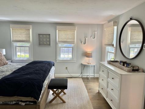 11 Willow Lane Yarmouth MA 02664