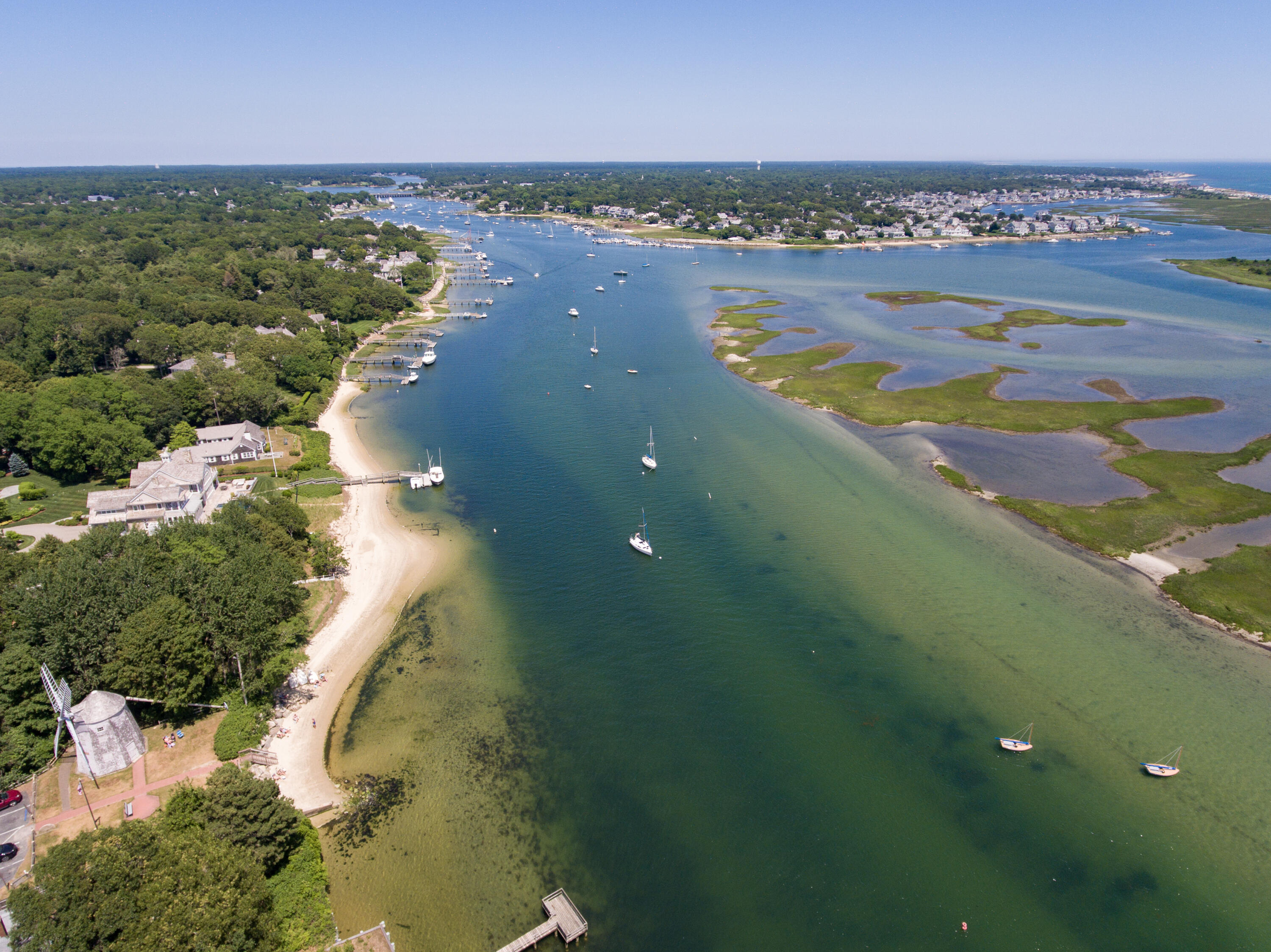 11 Willow Lane Yarmouth MA 02664