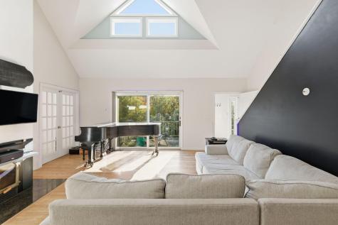 37 Rydal Mount Drive Falmouth MA 02540