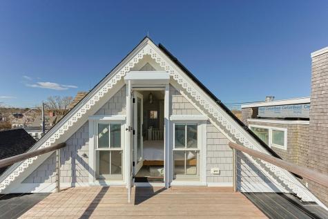 613 Commercial Street Provincetown MA 02657