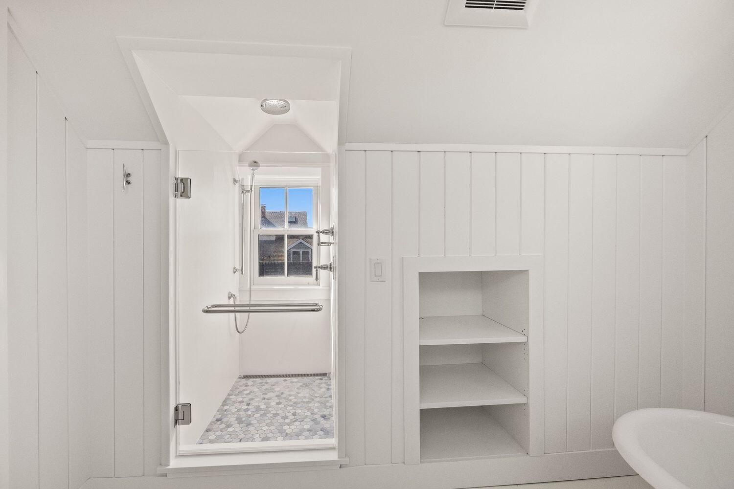 613 Commercial Street Provincetown MA 02657