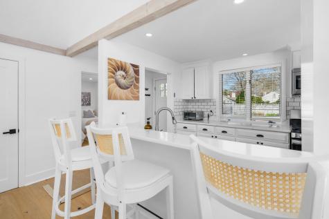 59 Mashie Circle Mashpee MA 02649