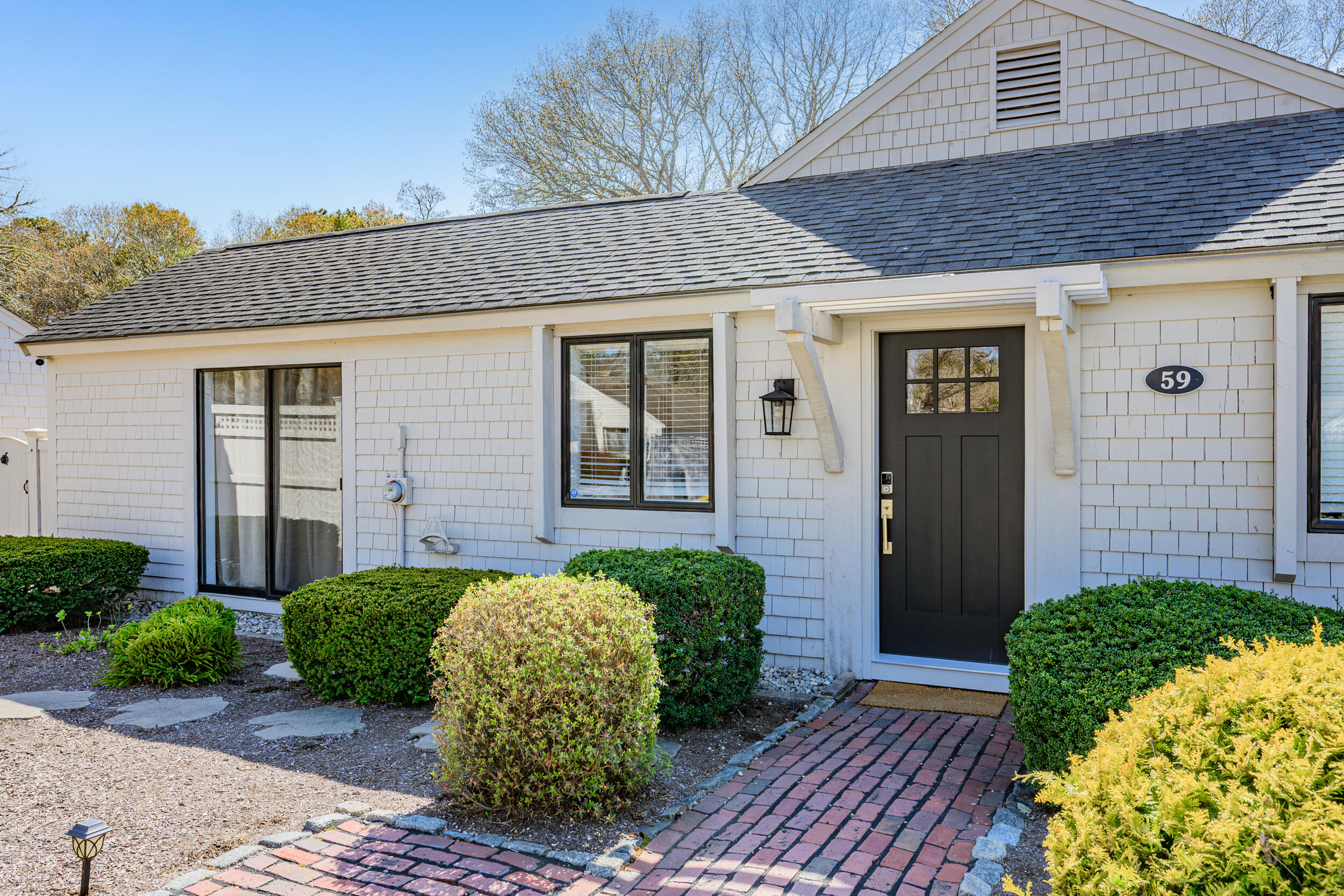59 Mashie Circle Mashpee MA 02649