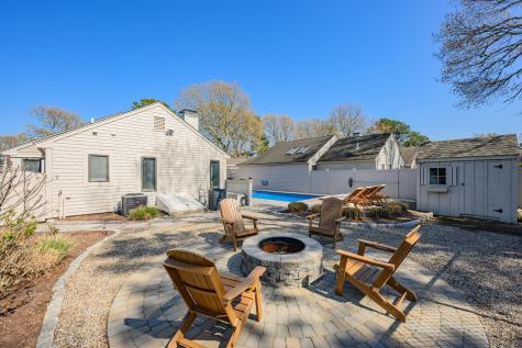 59 Mashie Circle Mashpee MA 02649