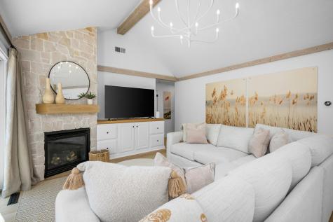 59 Mashie Circle Mashpee MA 02649