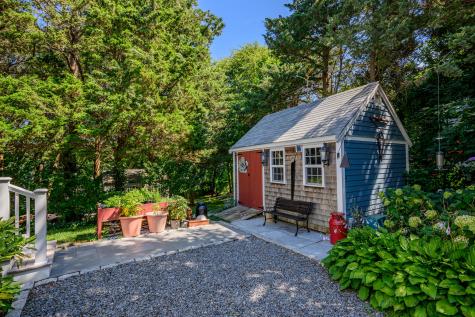 19 Settler's Trace Eastham MA 02642