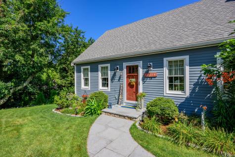 19 Settler's Trace Eastham MA 02642
