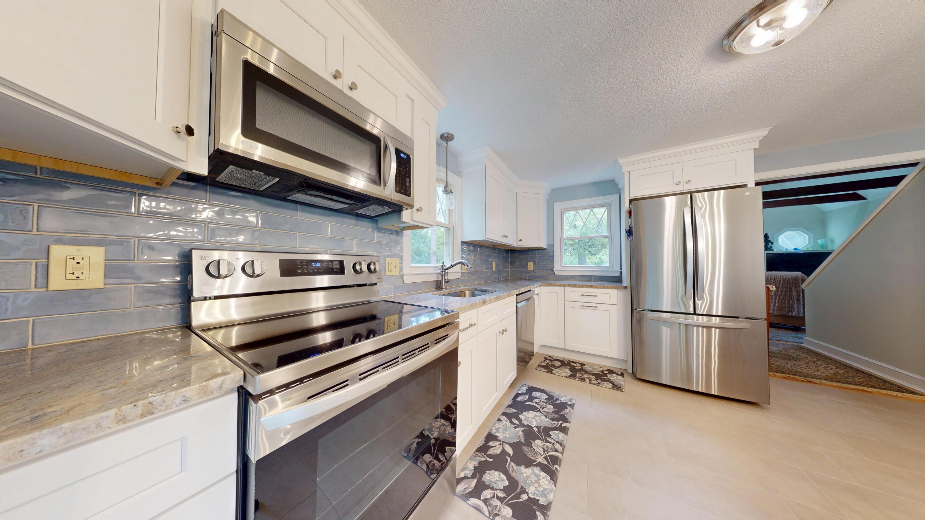 14 Daisy Lane Yarmouth MA 02664