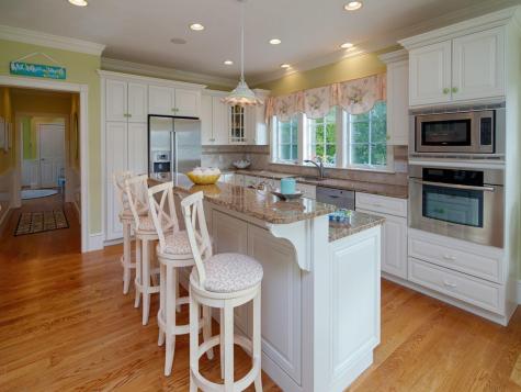 19 Bass River Parkway Yarmouth MA 02664
