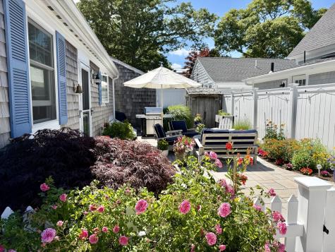 6 Pleasant Avenue Harwich MA 02646