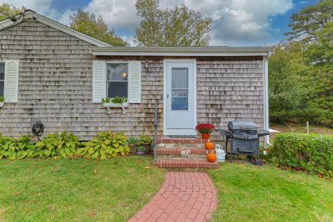 266 Lovells Lane Marstons Mills MA 02648