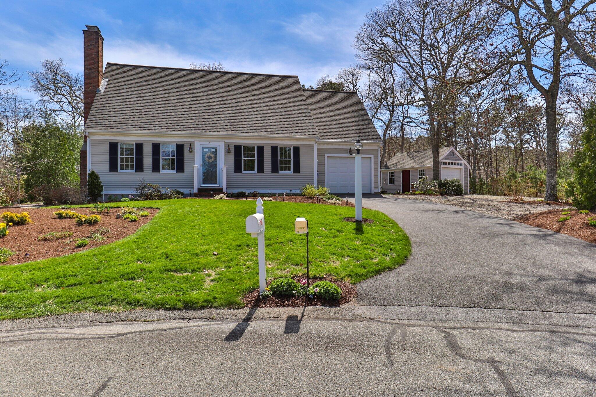 8 Teaberry Avenue Harwich MA 02645