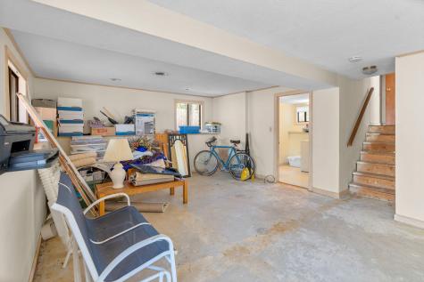 213 Fells Pond Road Mashpee MA 02649
