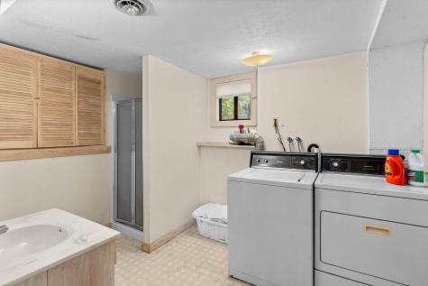 213 Fells Pond Road Mashpee MA 02649