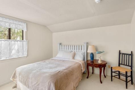 213 Fells Pond Road Mashpee MA 02649