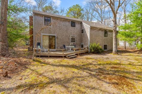 213 Fells Pond Road Mashpee MA 02649