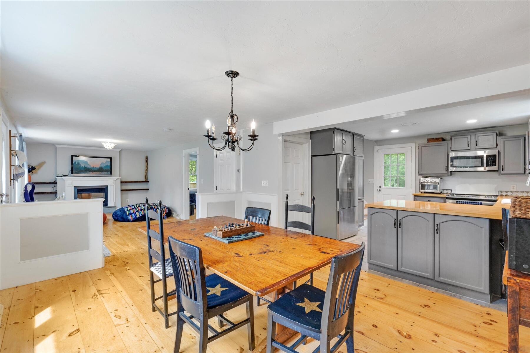 103 John Ewer Road Sandwich MA 02563