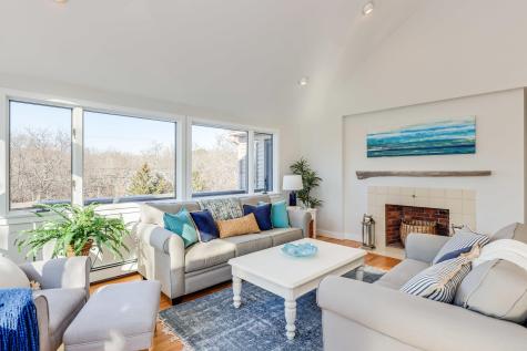 21 Heathberry Road Dennis MA 02638