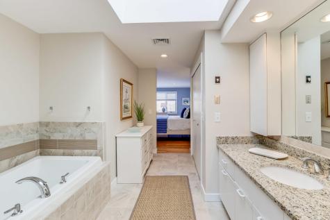 21 Heathberry Road Dennis MA 02638