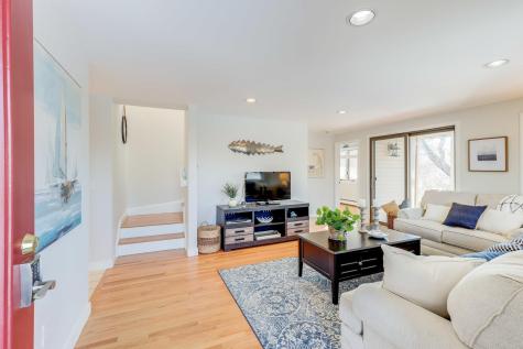21 Heathberry Road Dennis MA 02638