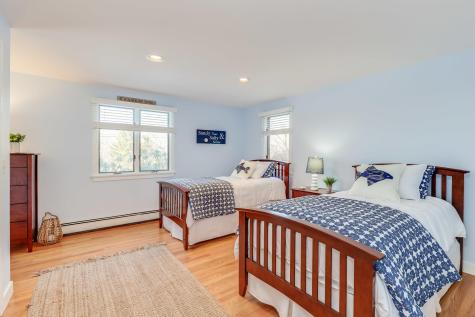 21 Heathberry Road Dennis MA 02638