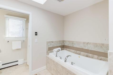 21 Heathberry Road Dennis MA 02638