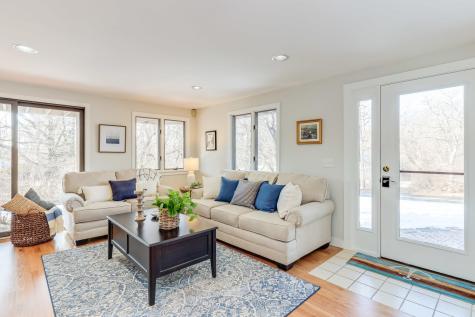 21 Heathberry Road Dennis MA 02638