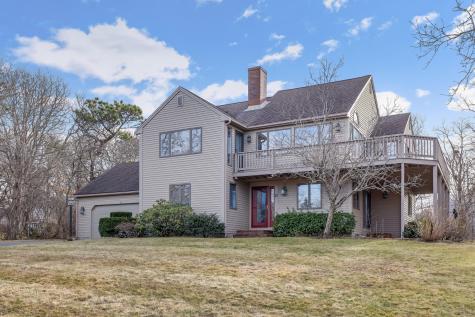 21 Heathberry Road Dennis MA 02638