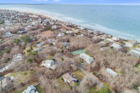 21 Heathberry Road Dennis MA 02638