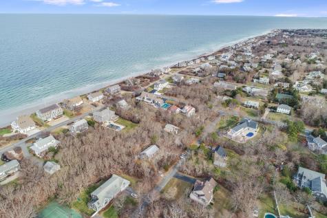 21 Heathberry Road Dennis MA 02638