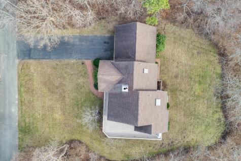 21 Heathberry Road Dennis MA 02638
