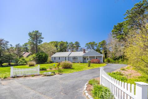 40 Marshview Circle Sandwich MA 02537