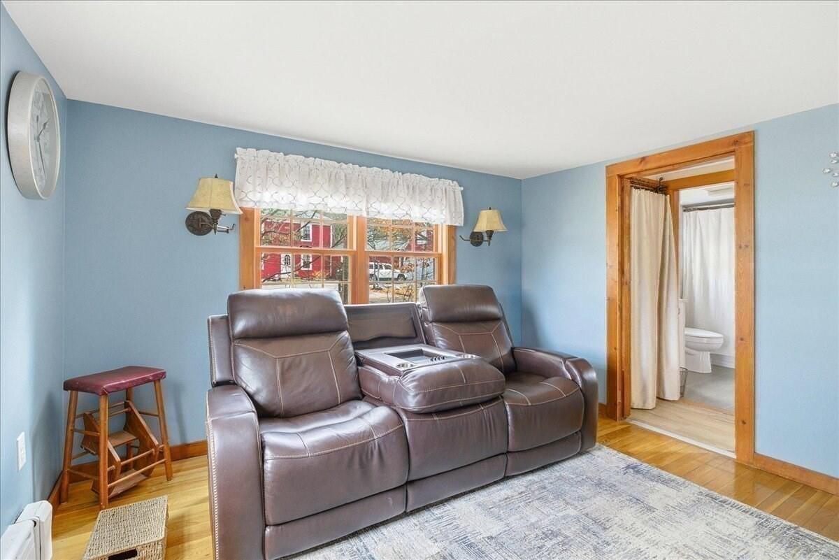 64 Wapping Road Kingston MA 02364