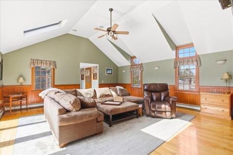 64 Wapping Road Kingston MA 02364