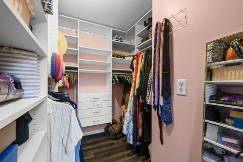 81 Monomoy Circle Barnstable MA 02632