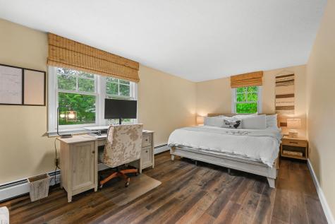 81 Monomoy Circle Barnstable MA 02632