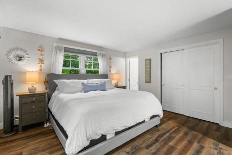 81 Monomoy Circle Barnstable MA 02632