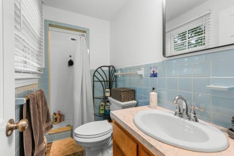 81 Monomoy Circle Barnstable MA 02632