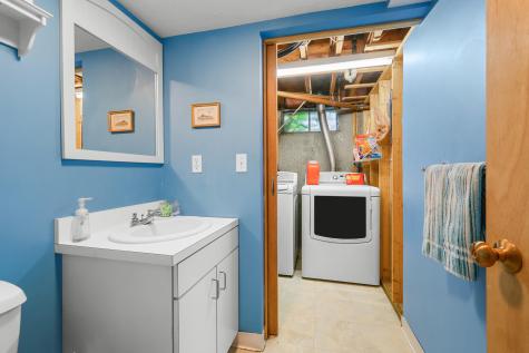 81 Monomoy Circle Barnstable MA 02632