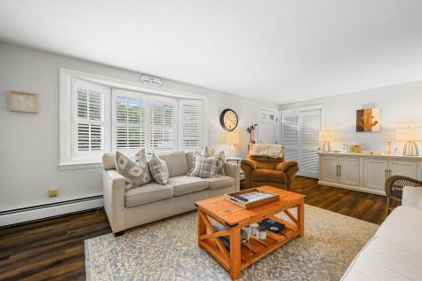 81 Monomoy Circle Barnstable MA 02632