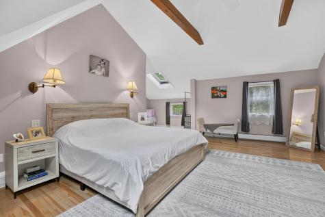 68 Front Street Oak Bluffs MA 02557