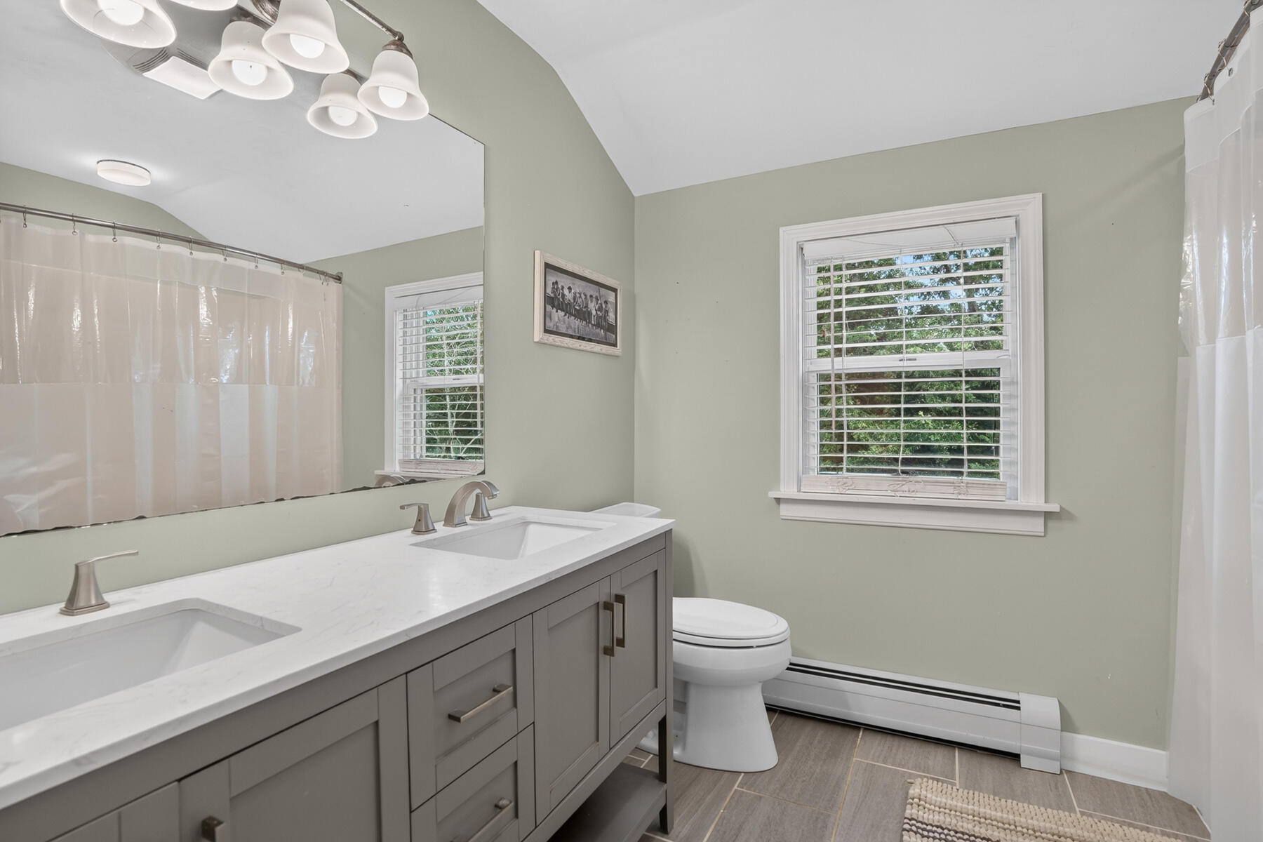 68 Front Street Oak Bluffs MA 02557