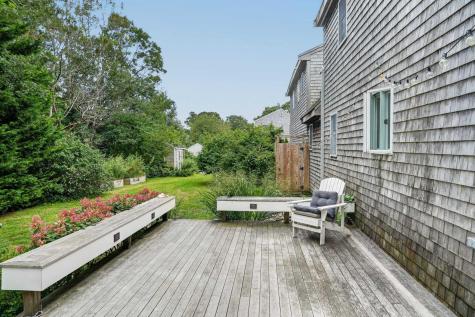 68 Front Street Oak Bluffs MA 02557