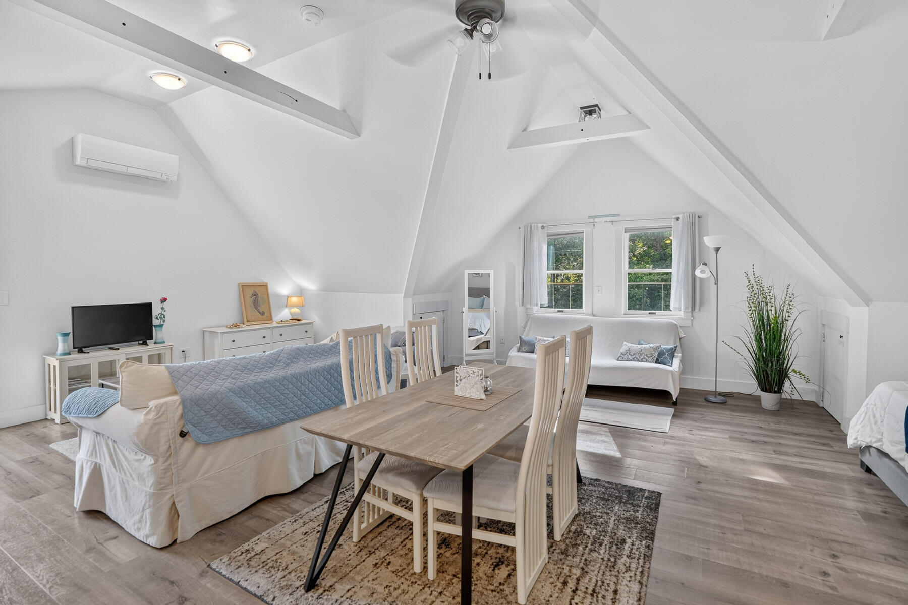 68 Front Street Oak Bluffs MA 02557