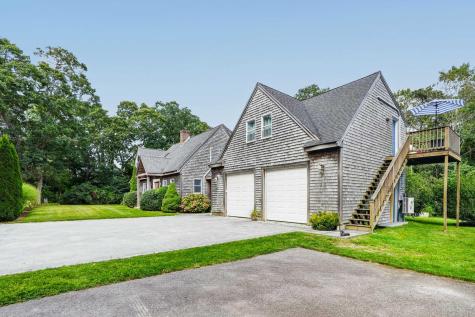 68 Front Street Oak Bluffs MA 02557