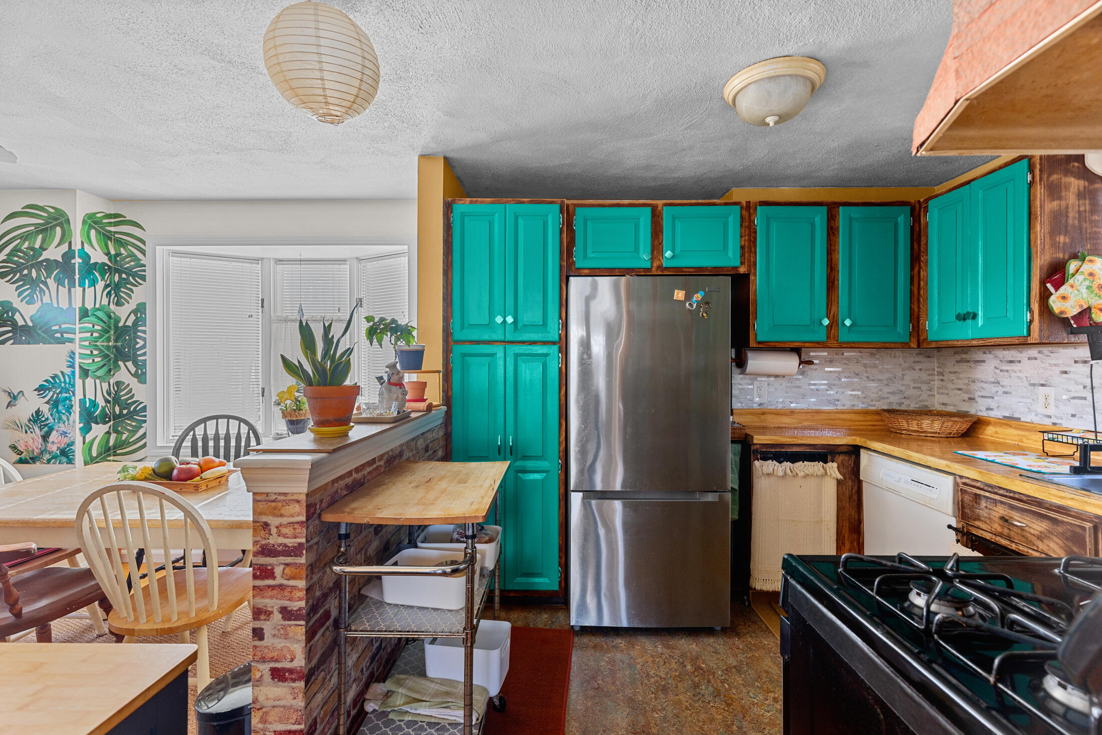 59 Hilltop Avenue Plymouth MA 02360