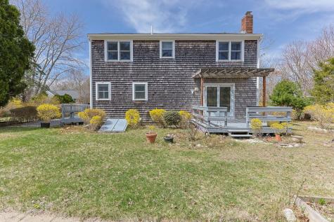 28 Buckingham Drive Sandwich MA 02563