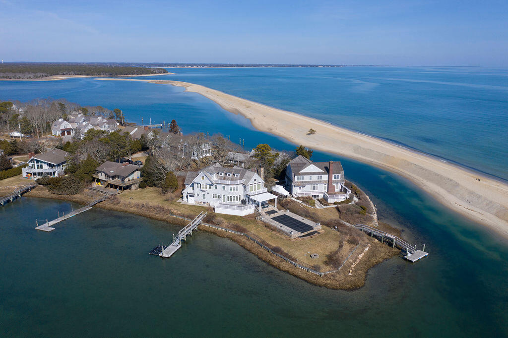 149 Popponesset Island Road Mashpee MA 02649