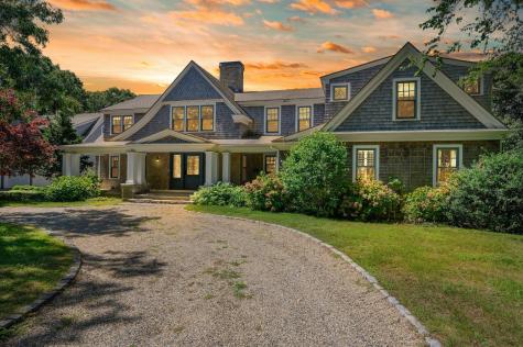 180 Pinquickset Cove Circle Barnstable MA 02635