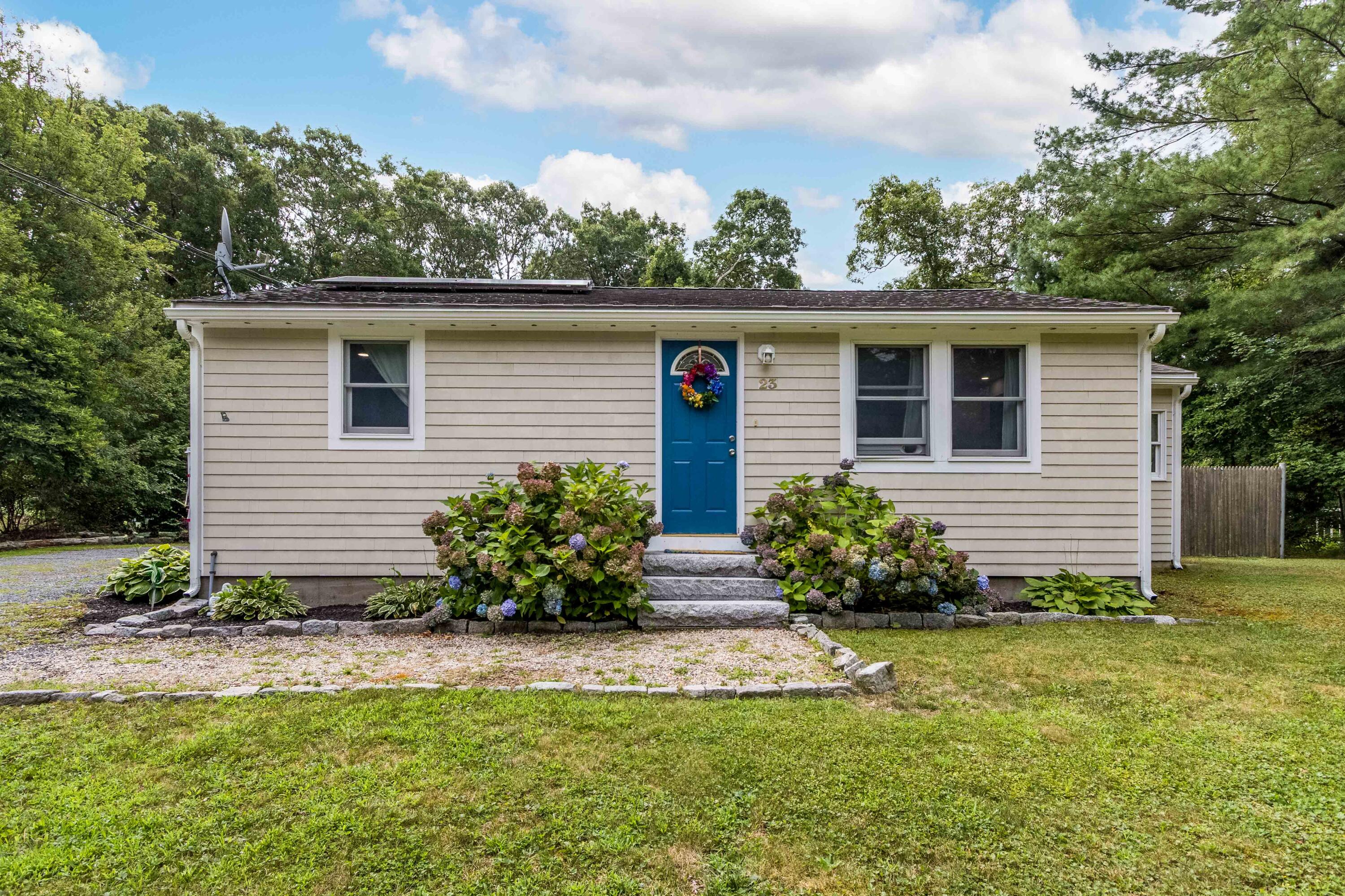 23 Highview Avenue Mashpee MA 02649